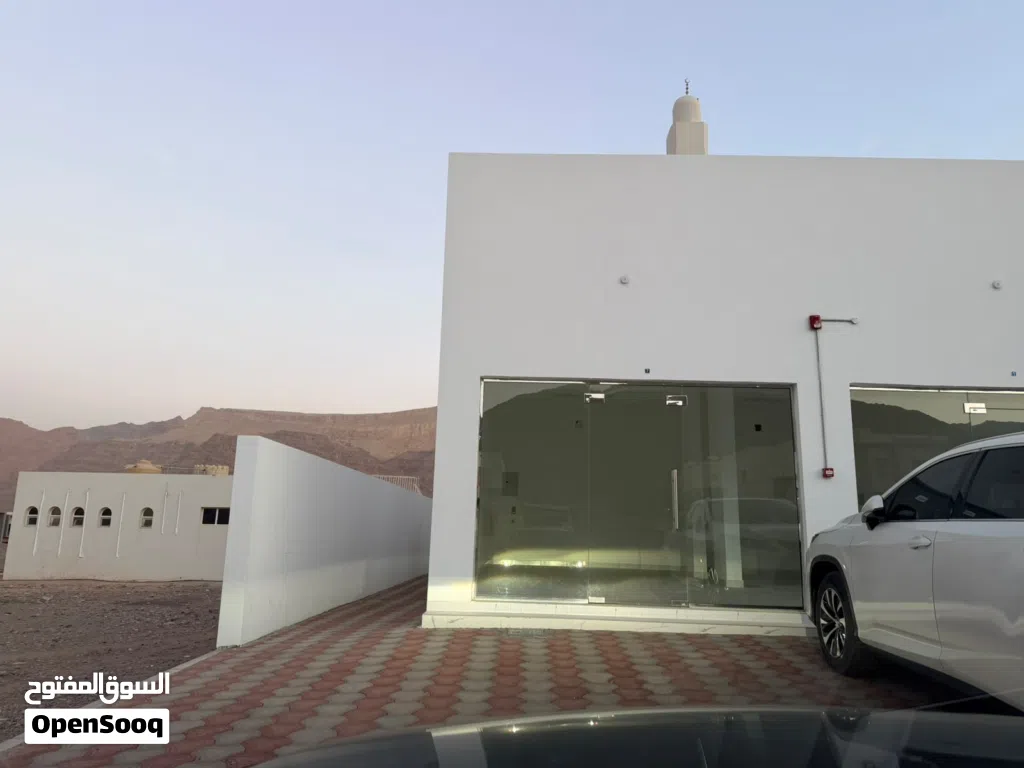 محلات جديدة بأسعار رخيصة للايجار