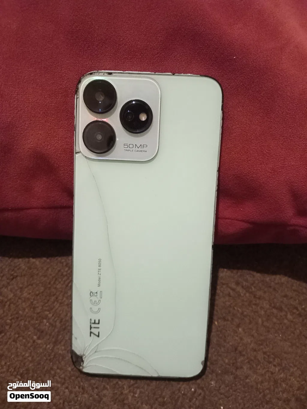للبيع جهاز zTE ذاكرة 256 الرمات 12 يدعم جميع البرامج هويتي سهل جهاز شحن يقعد نهارين اقرا اوصف