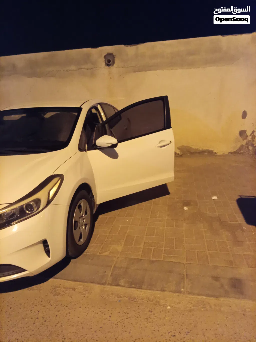 كيا سيراتو Standard