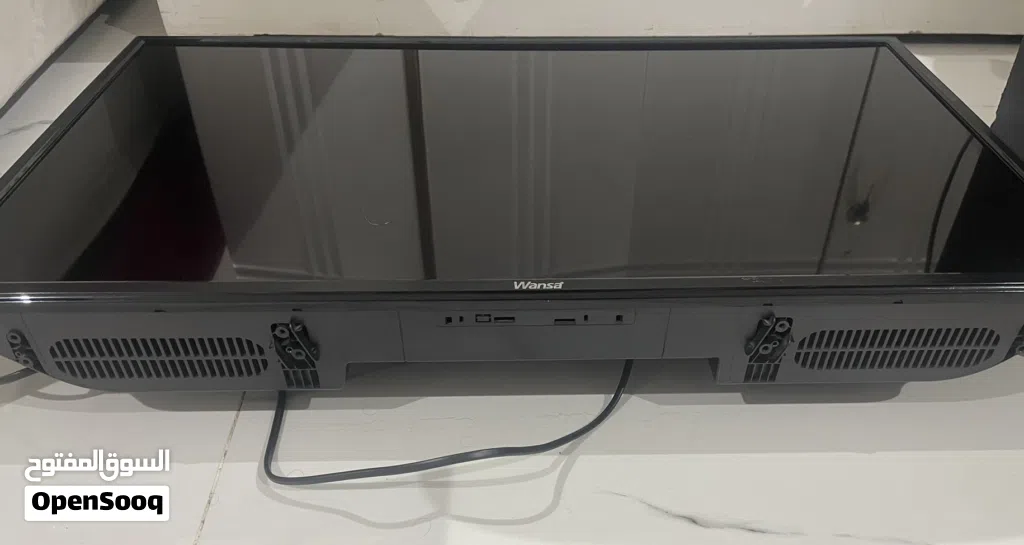 تلفزيون 32 بوصة وانسا عادي 2 hdmi 2 usbمستعمل 6 اشهر