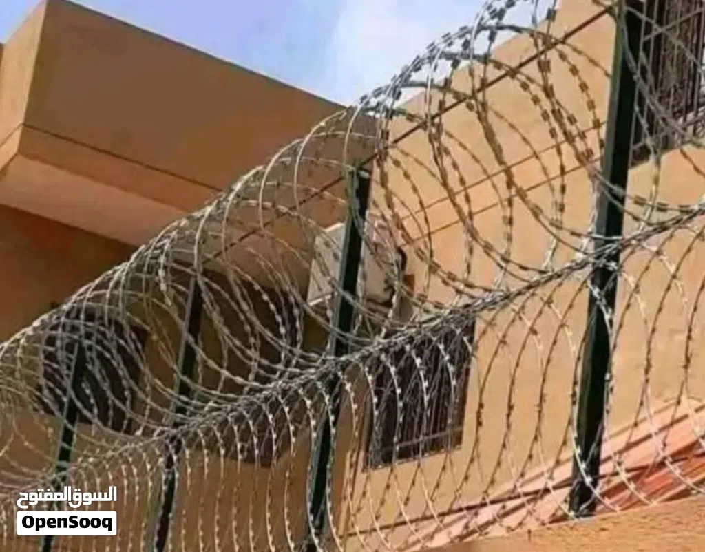 اسلاك شائكة