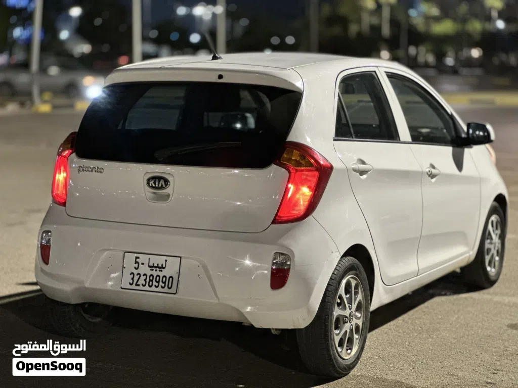 Kia Picanto EX