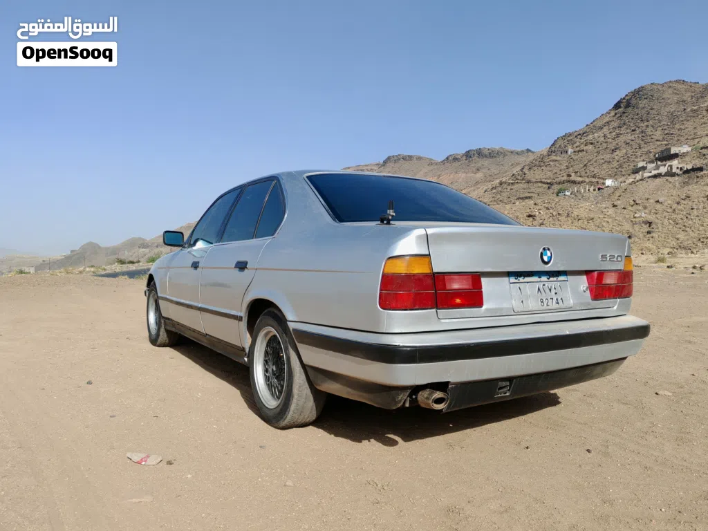 بي ام دبليو الفئة 5 520