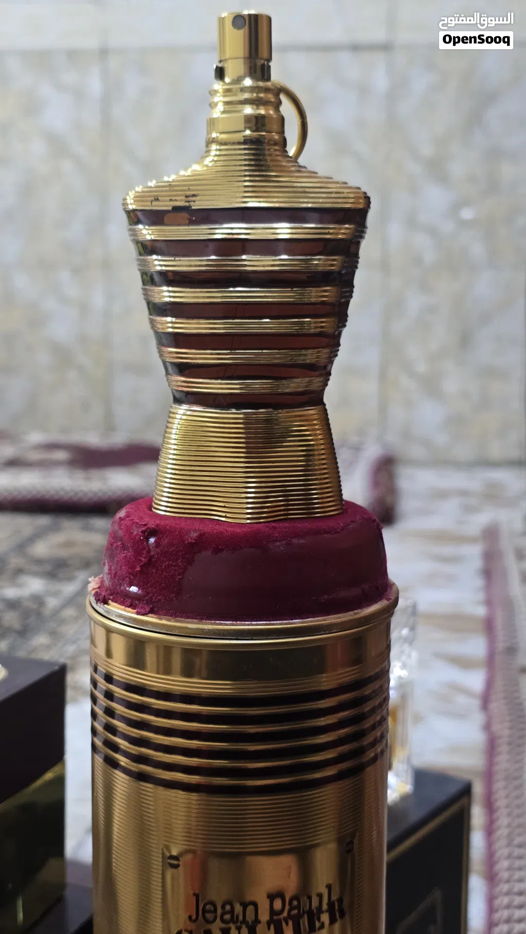 جان بول لاميل الكسير اقرو الوصف بالداخل