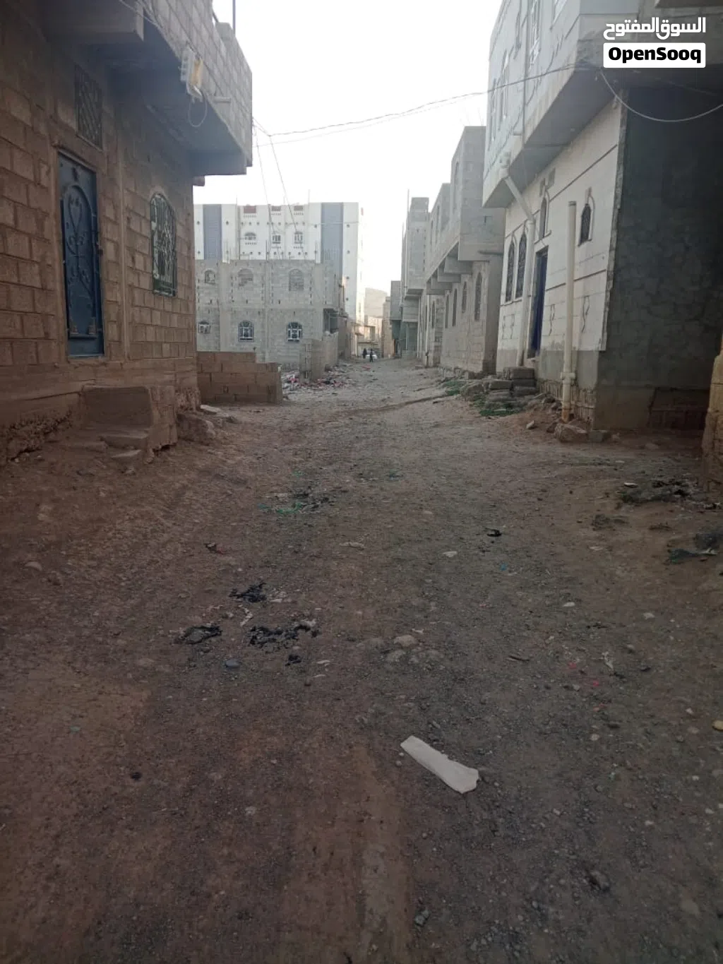 منزل شعبي قديم للبيع بسعر أرض