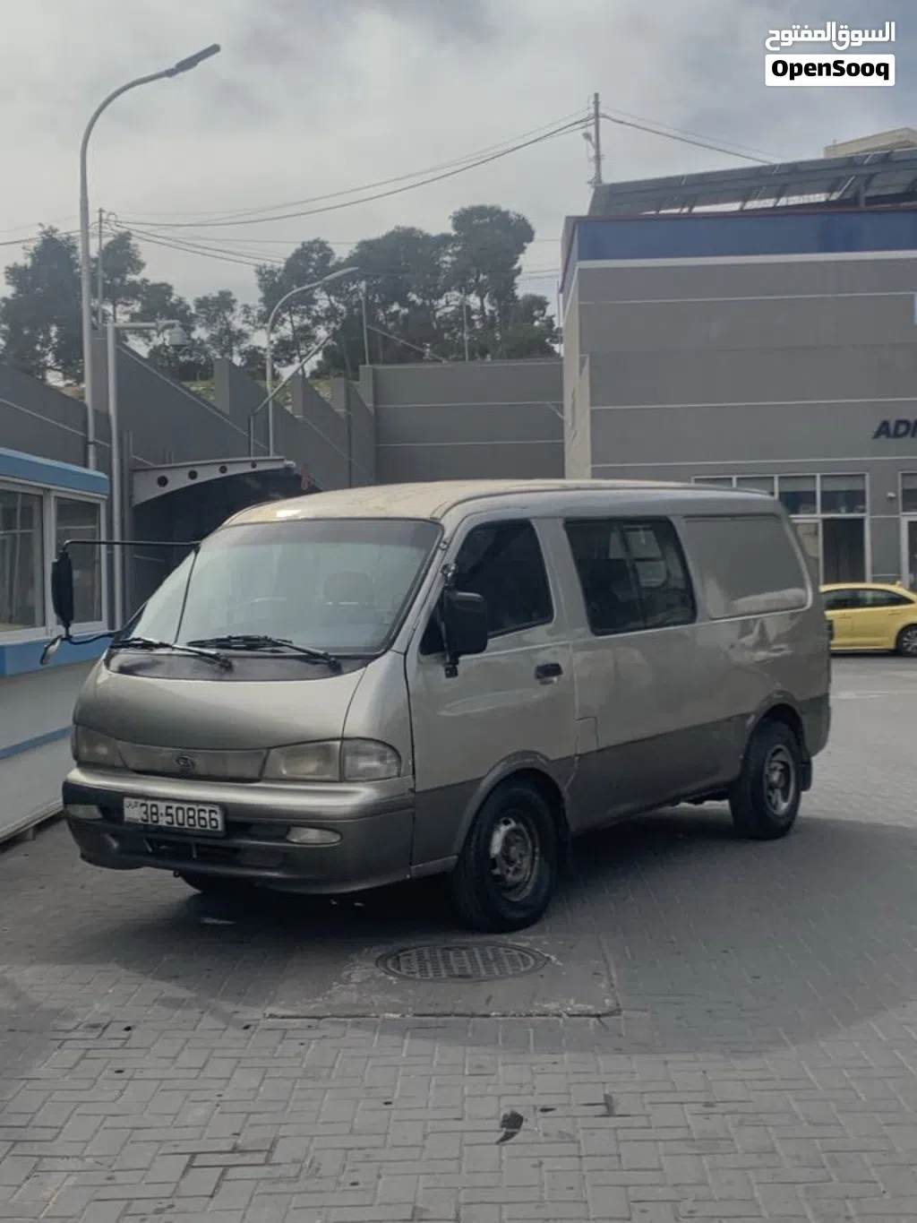Kia Pregio