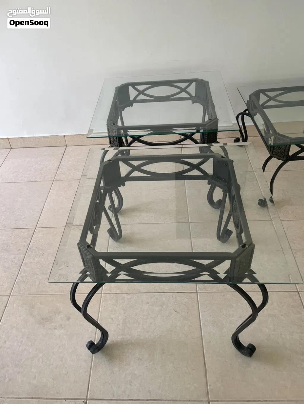 طاولات جانبية ووسط للبيع