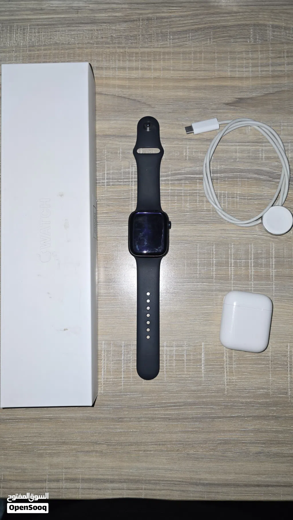 ساعة Apple Watch Series 7 مقاس 45 مم – ألمنيوم (مستعملة)