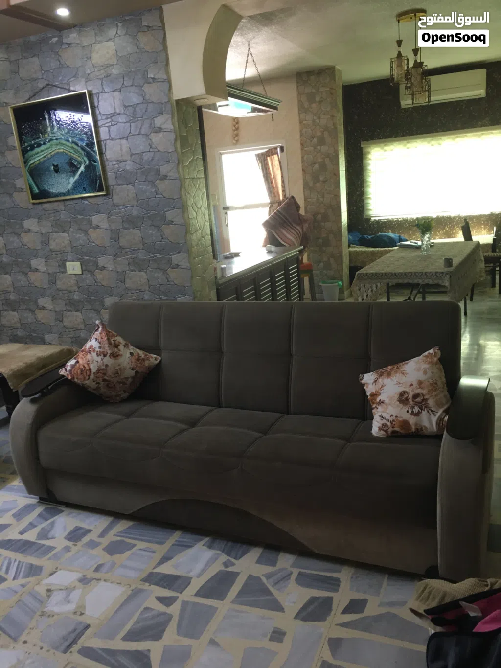 صوفايات عدد ثنين كبار و وحده صغيره للبيع