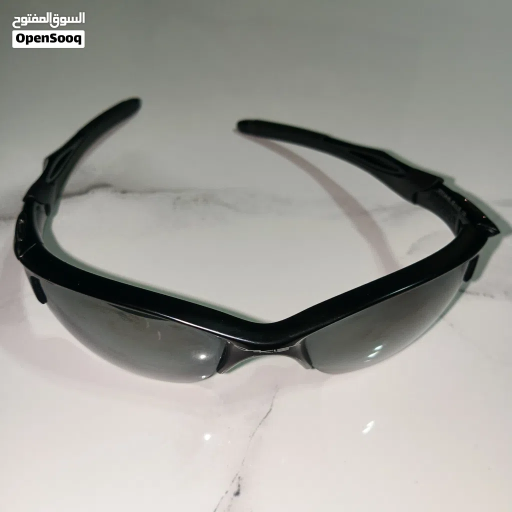 نظارة للبيع ماركة