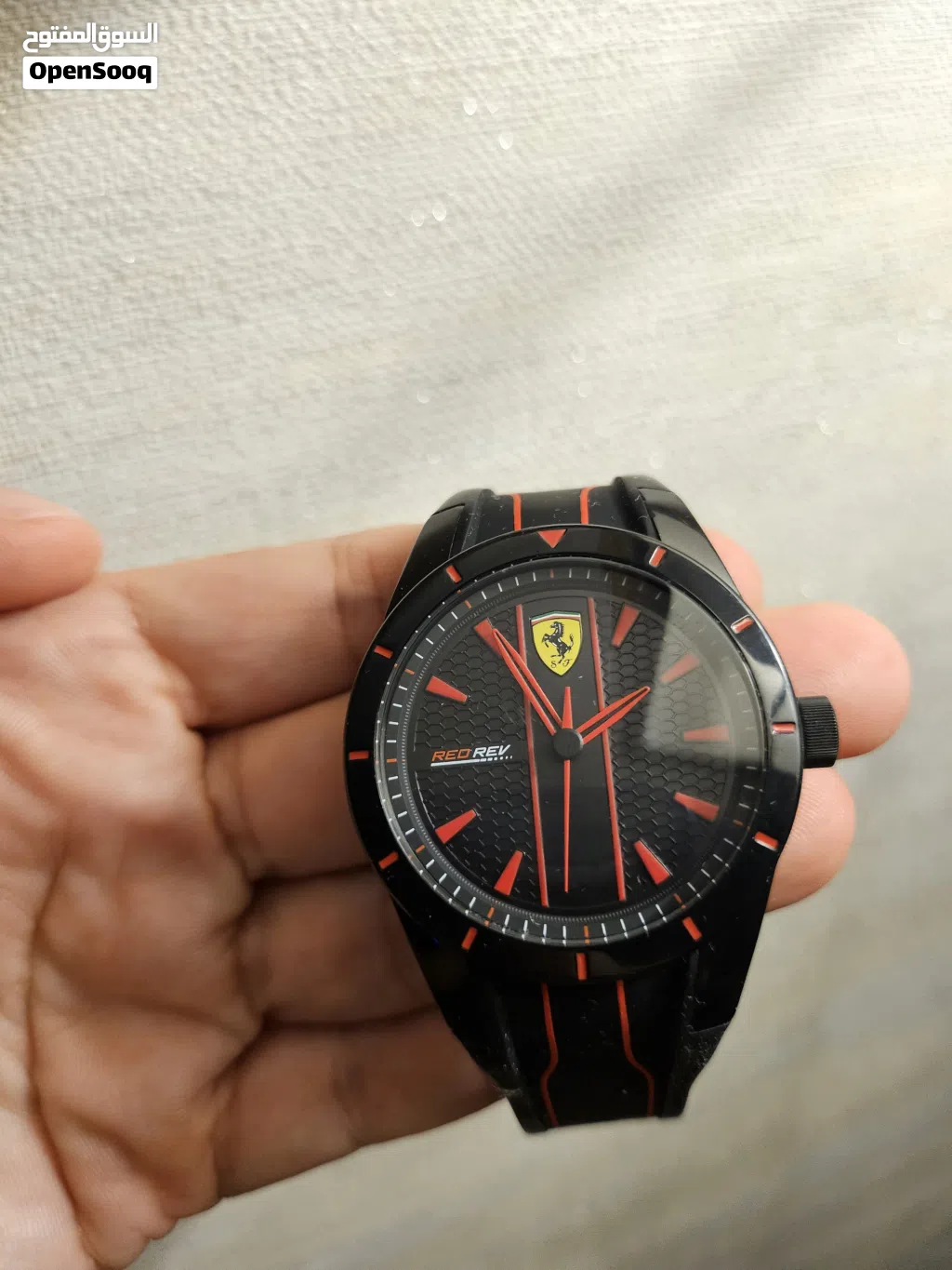 Ferrari Red Rev أصلية