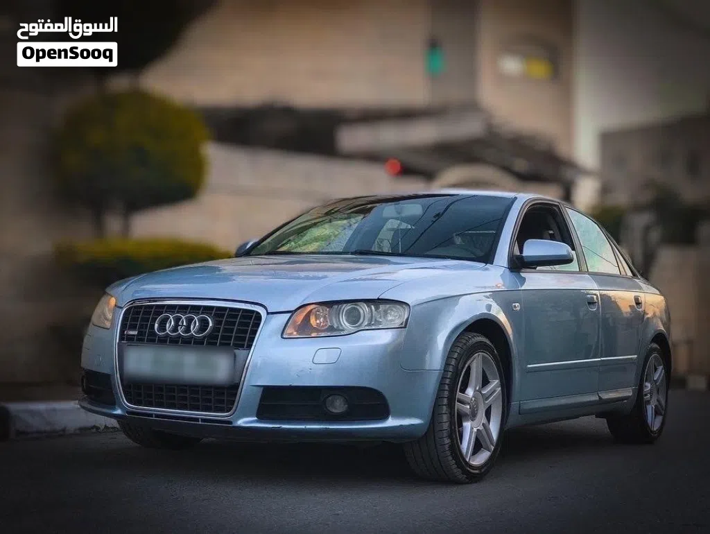 أودي A4 Sedan