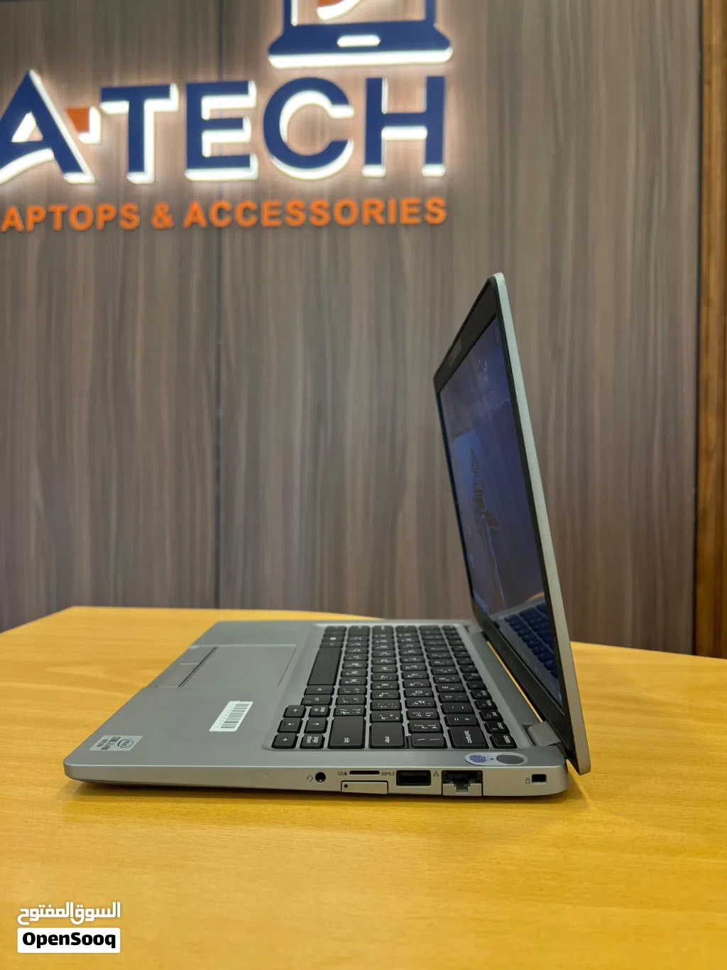 Dell Latitude 5310 – Powerful & Touchscreen 10th Gen Intel Core i7 16 GB RAM – 512 GB SSD 14-inch T