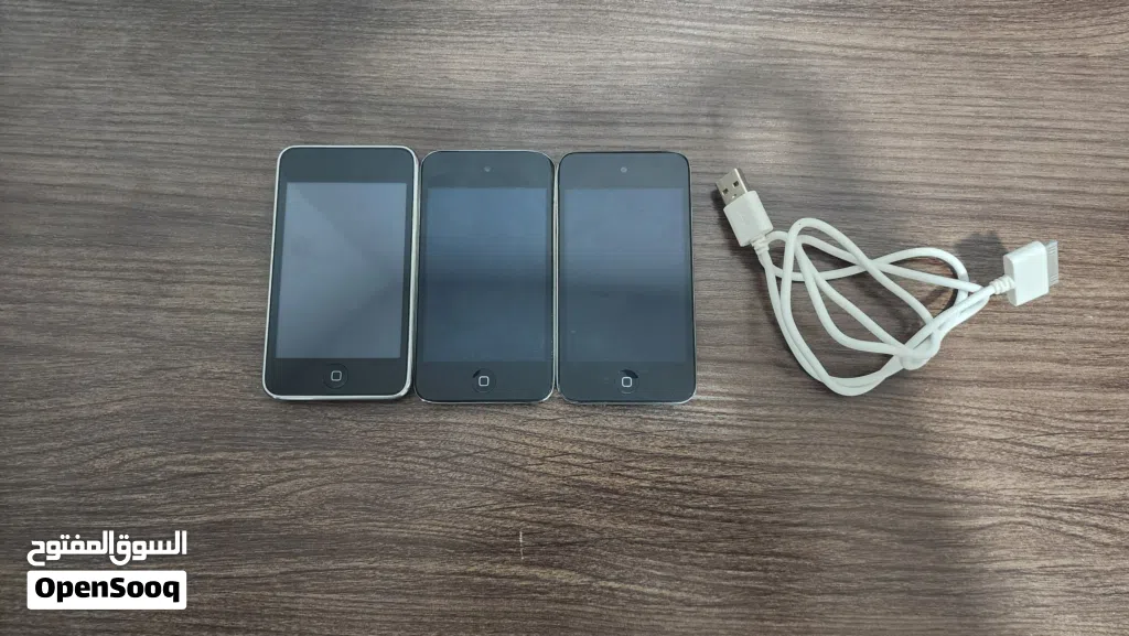 ipod touch اجهزة للبيع