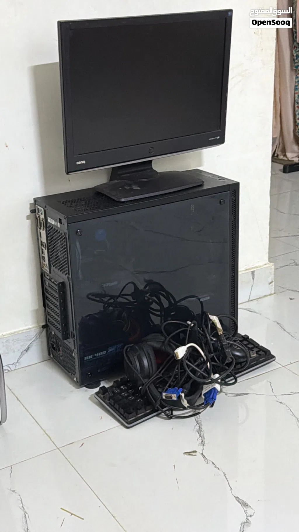 للبيع كمبيوتر ألعاب