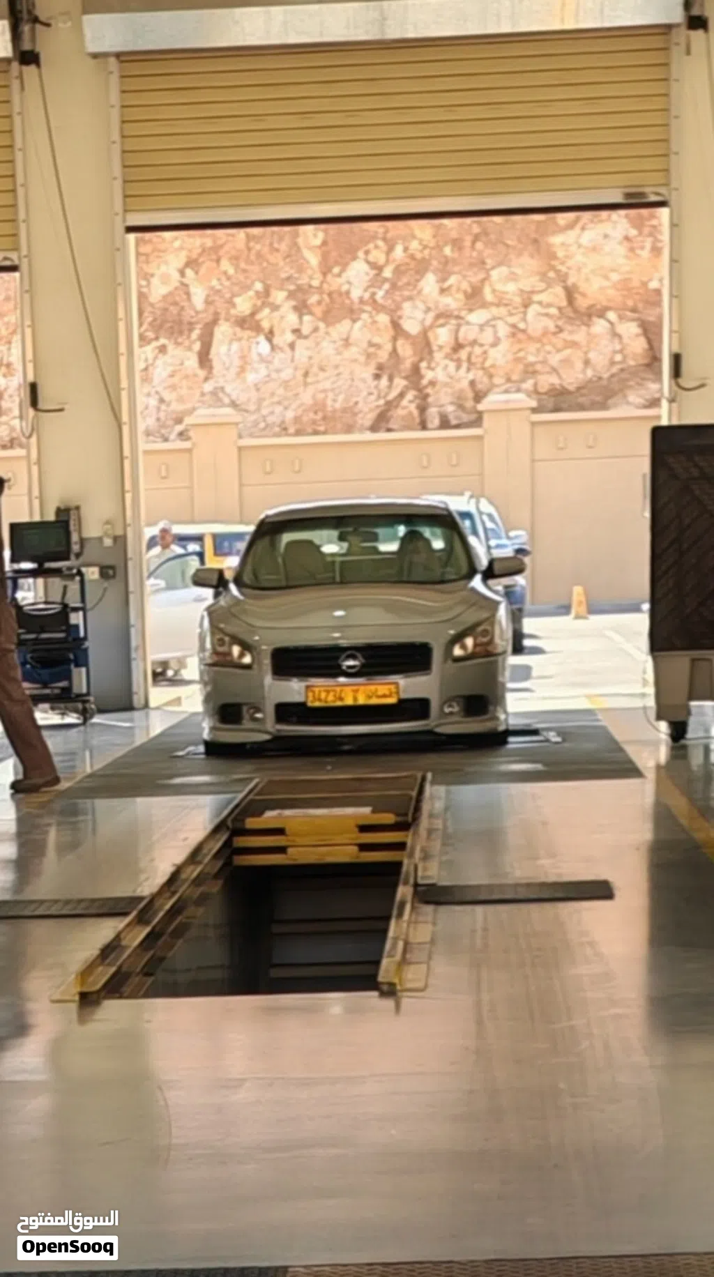 Nissan Maxima SV
