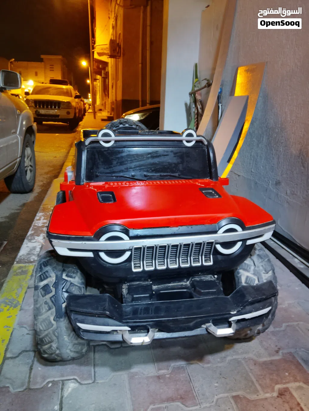 سيارة تحكم عن بعد jeep للبيع ..