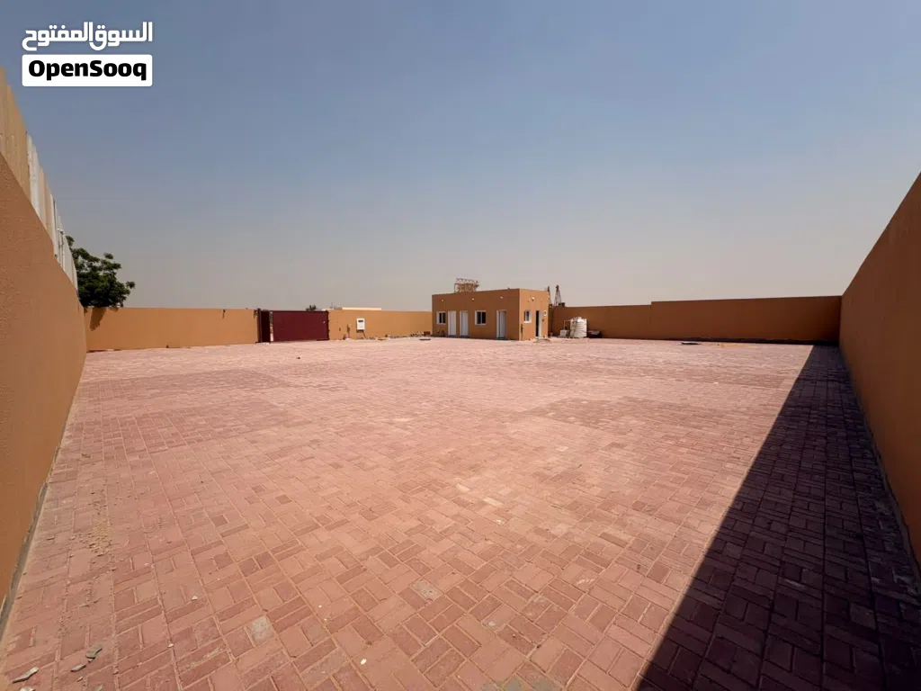 حوطة للإيجار في الصجعة فرصة مميزة للإيجار في الصجعة، حوطة بمساحة واسعة ومجهزة بمكتب وحمام