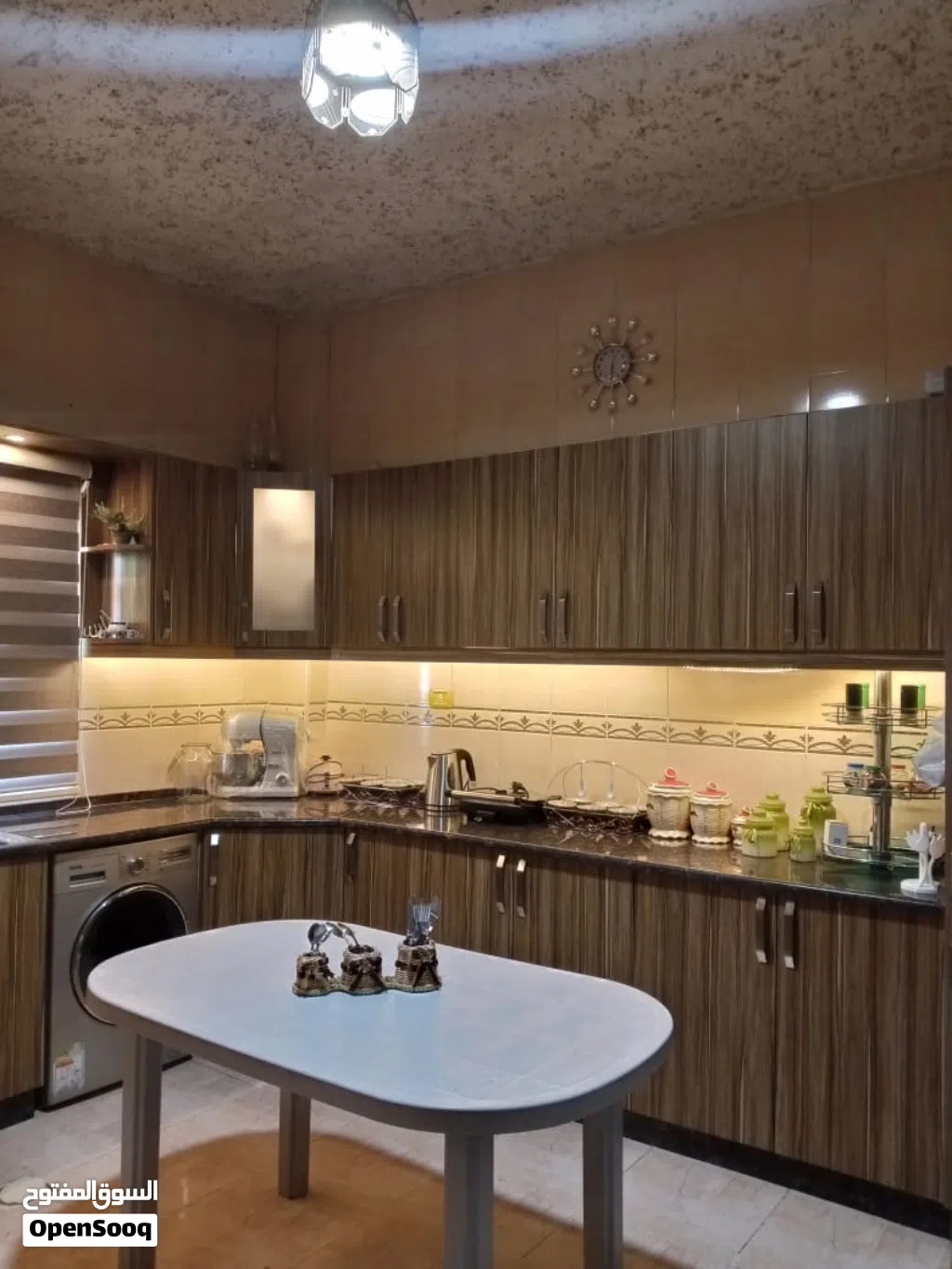 منزل مستقل للبيع في جبل القصور