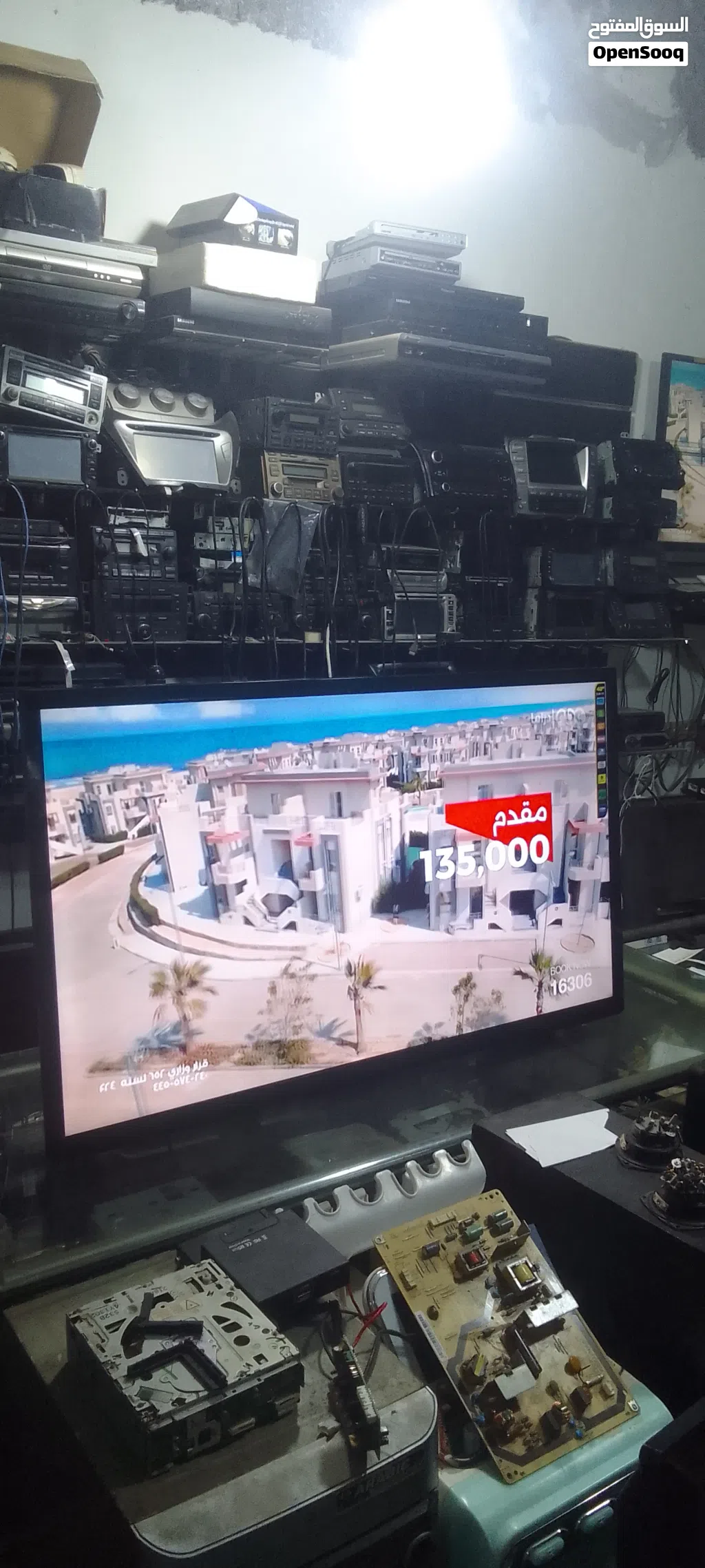 شاشه 40 ماشاء الله عدد 2 مدخل HD عدد 2 مدخل USB مدخل ص ص