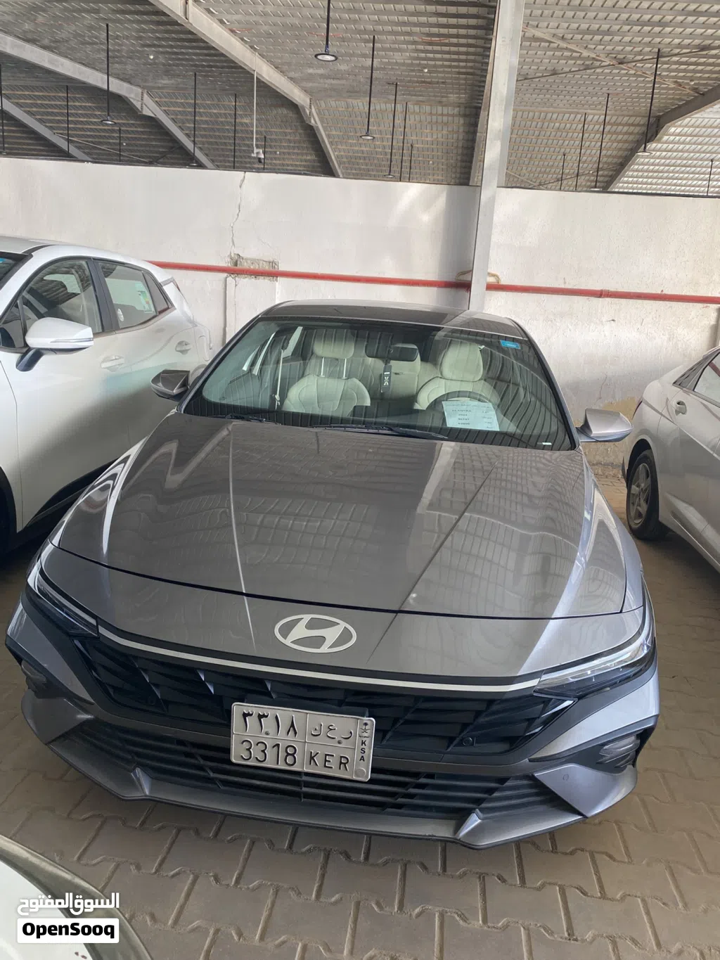 Hyundai Elantra Standard