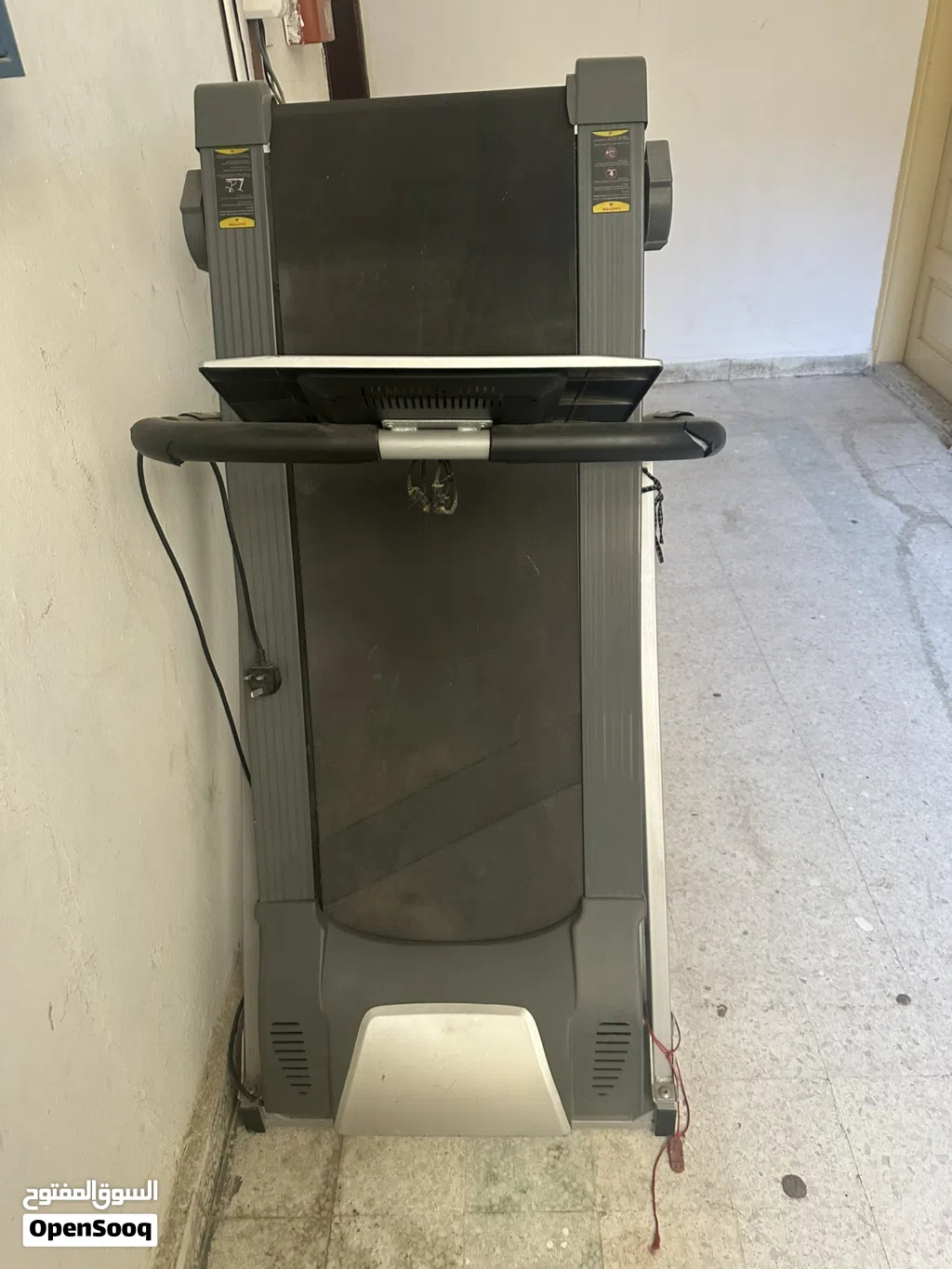 مشاية كهرباء رياضية