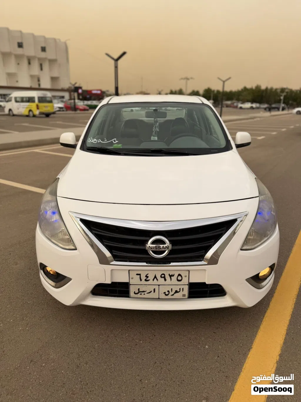 Nissan Sunny SV