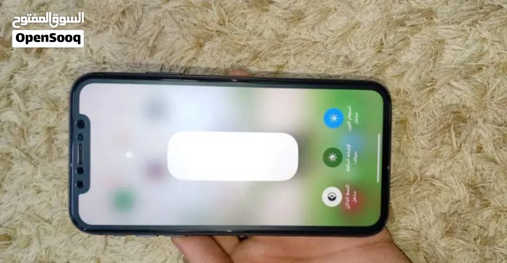 ايفون 11 العادي استعمال خفيف