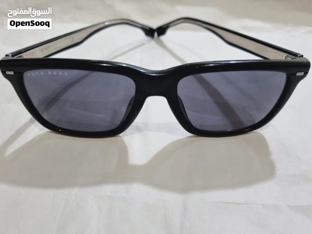 Original BOSS by Hugo Boss Sunglasses (Model 1581/S) – Excellent Condition