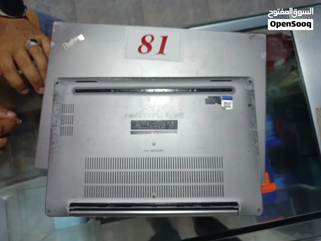 لاب توب ديل لاتيتيود 7400 جيل ثامن كور i7 رام 16 هارد 512 ssd شاشه 14 كيبورد مضيئ