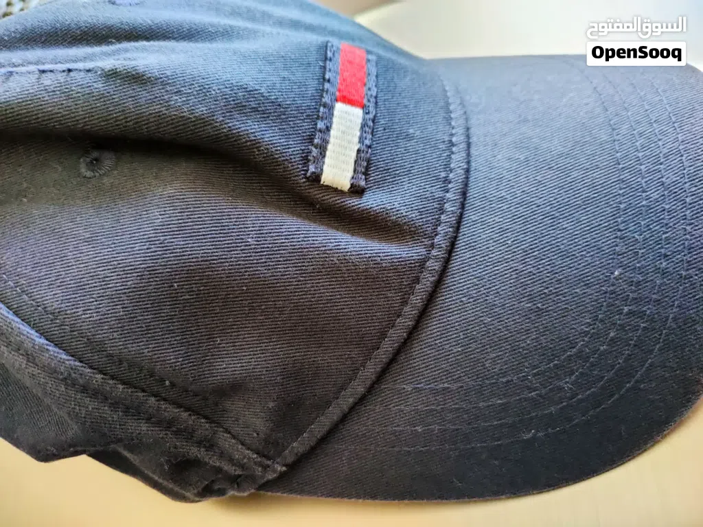 Tommy Hilfiger baseball cap