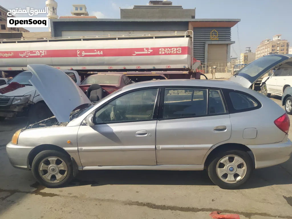 كيا ريو Standard