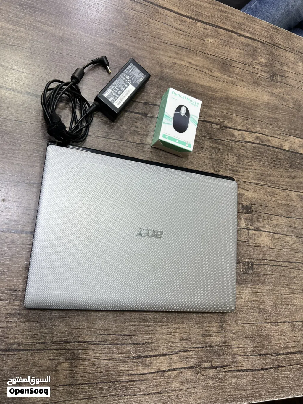 لابتوب سريع كامل مكمل نوع ممتاز ACER فقط 99 دينار بطاريه جديده
