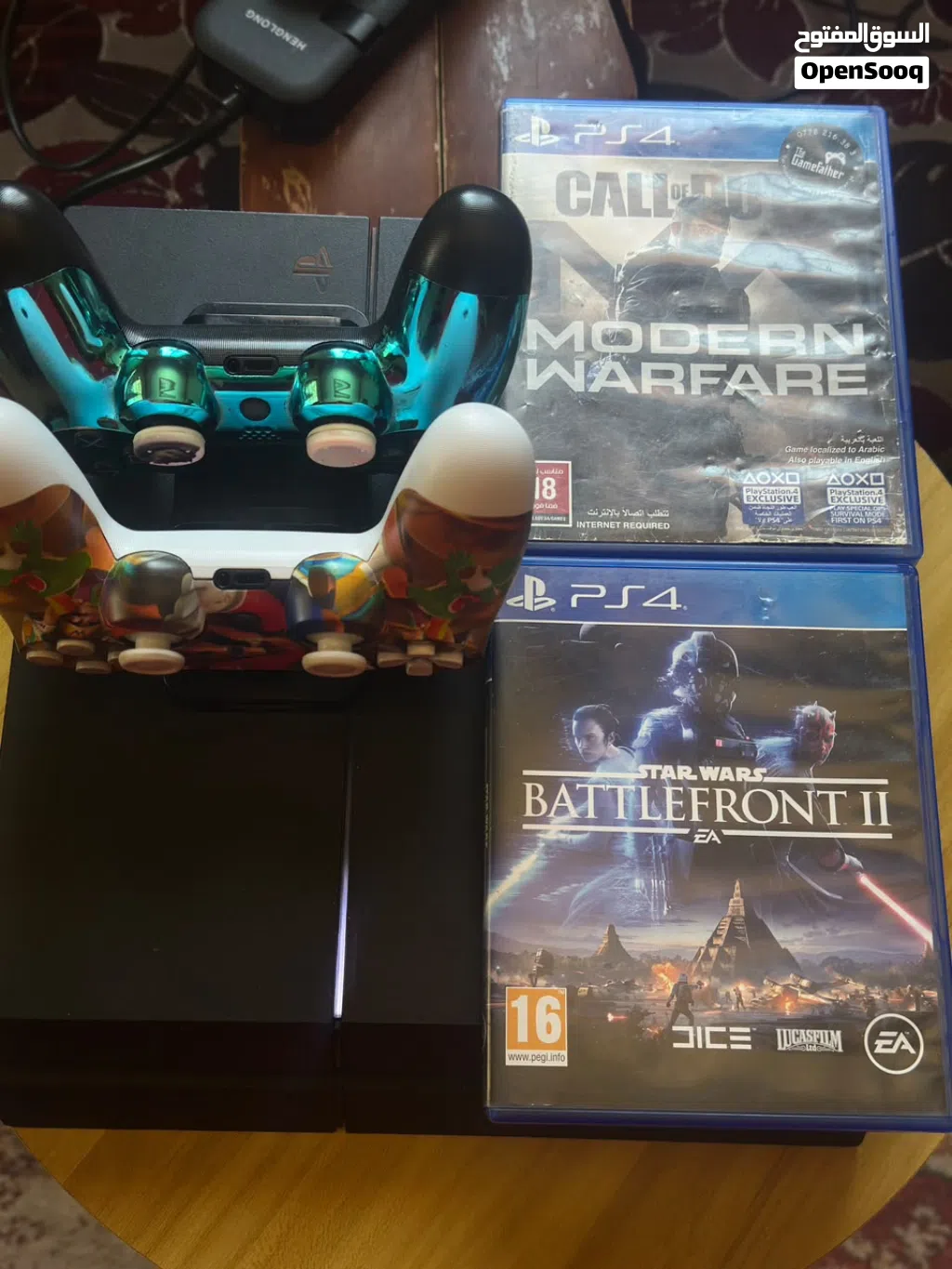 PLAYSTATION 4