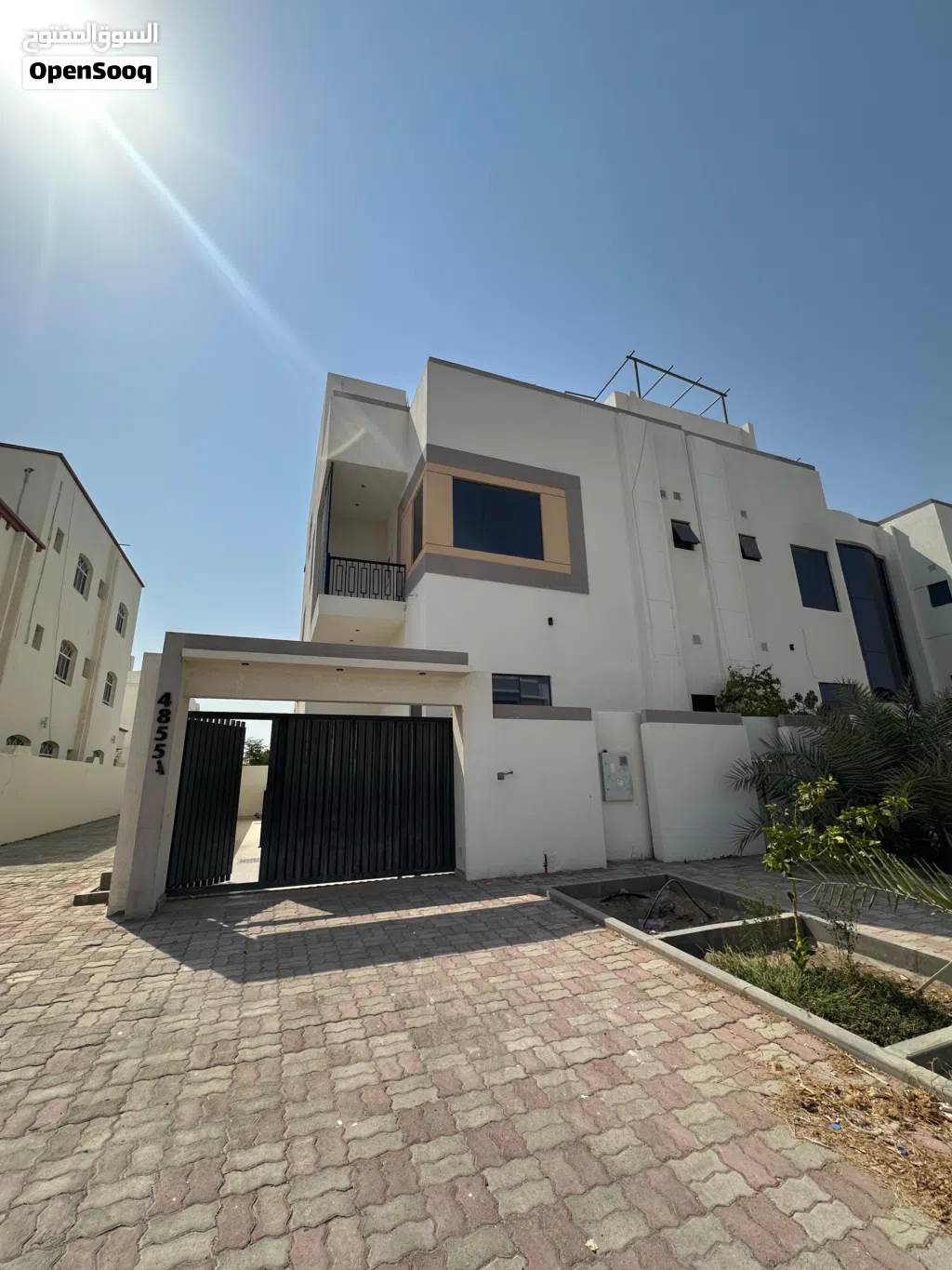 فيلا راقية للإيجار – الموالح 11 Elegant Villa for Rent – Al Mawaleh 11