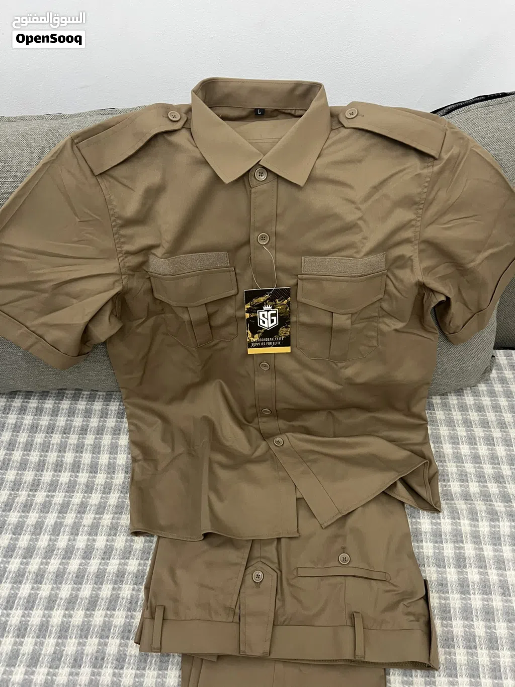 بدلة شرطة صيفية