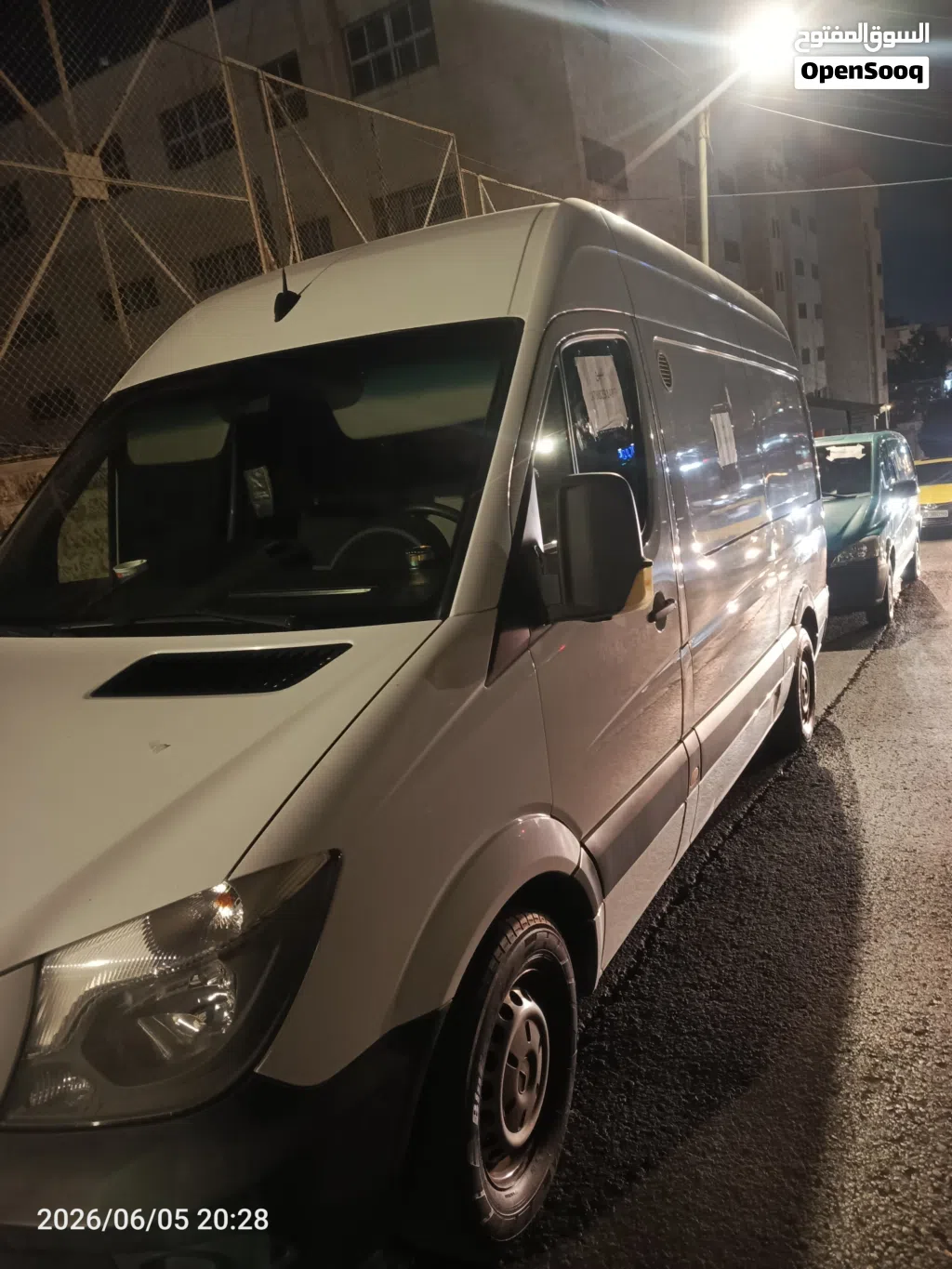 مرسيدس بنز اخرى Sprinter