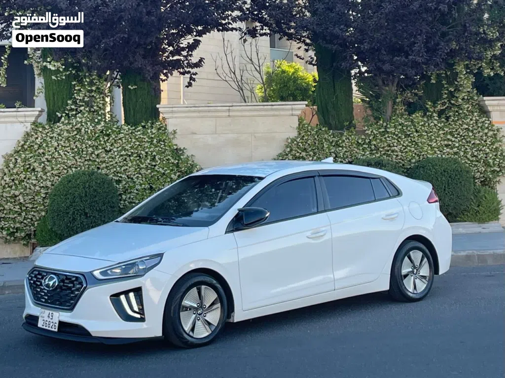 Hyundai Ioniq Standard