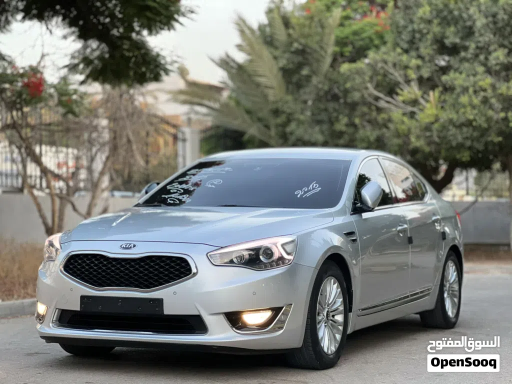 Kia Cadenza Technology