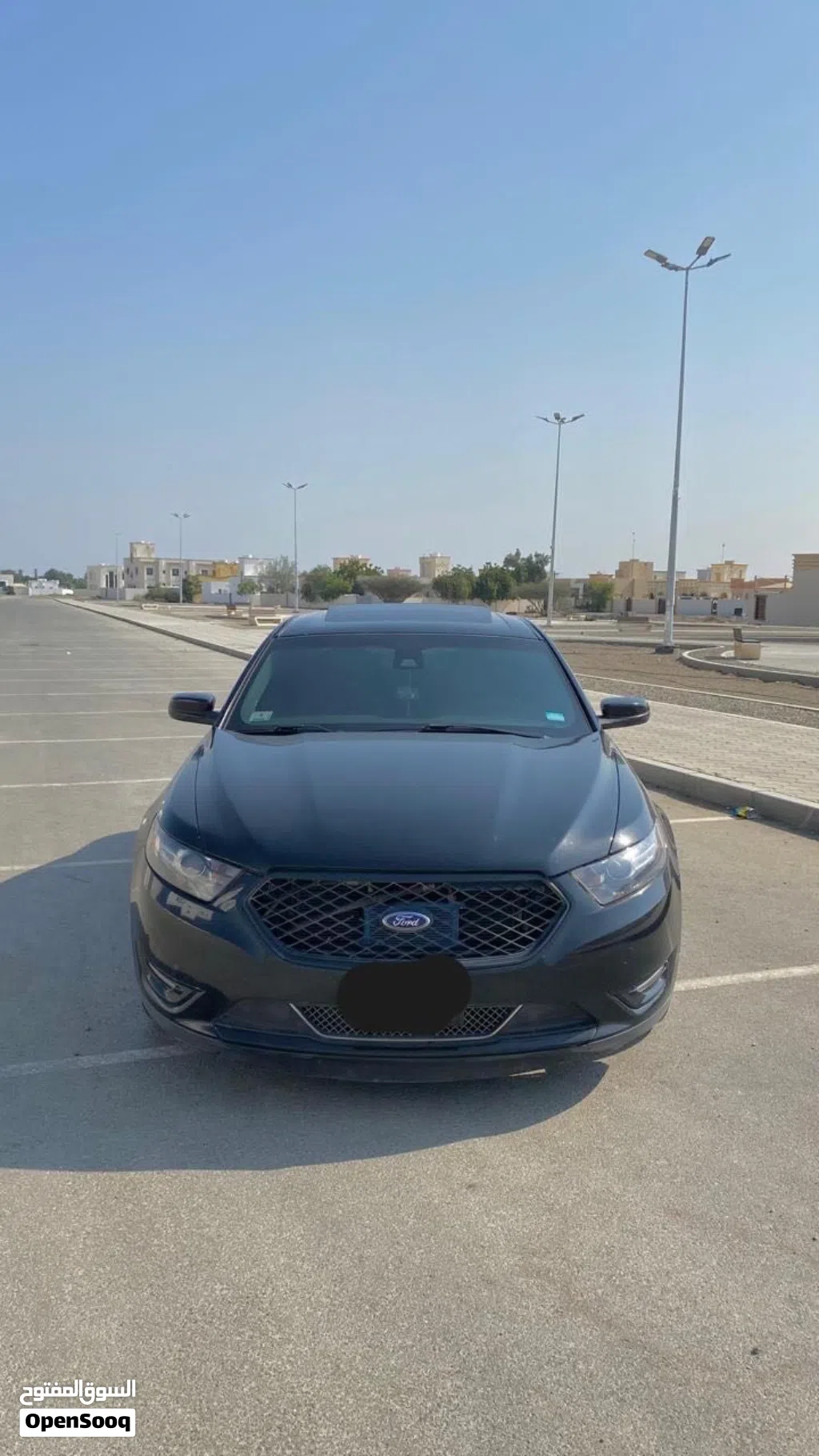 Ford Taurus SHO
