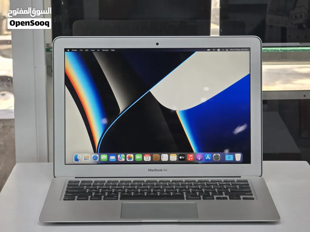 MacBook Air 13 2015 i5 4GB Ram 128GB SSD لابتوب ابل