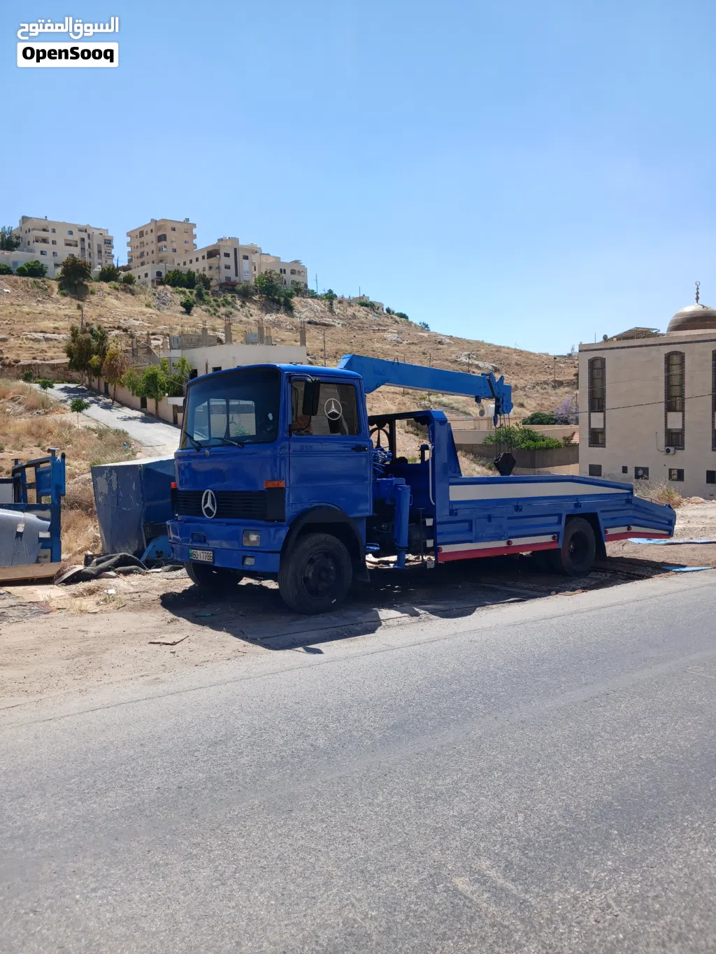 ونش 813 كم القطعه 814 ما عدا غرفه والموتور حشوه 814 كامل السياره هواء