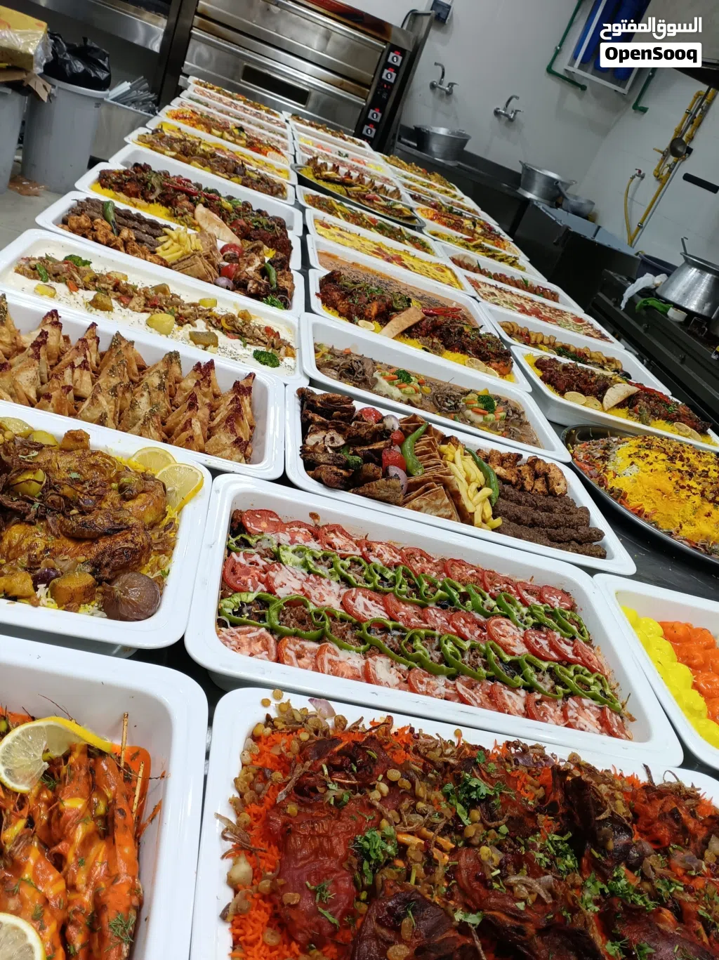 شيف سخن. يطلب عمل المطبخ الغربي والشرقي المطبخ المصري والكويتي والمطبخ الشامي جاهز للعمل،،