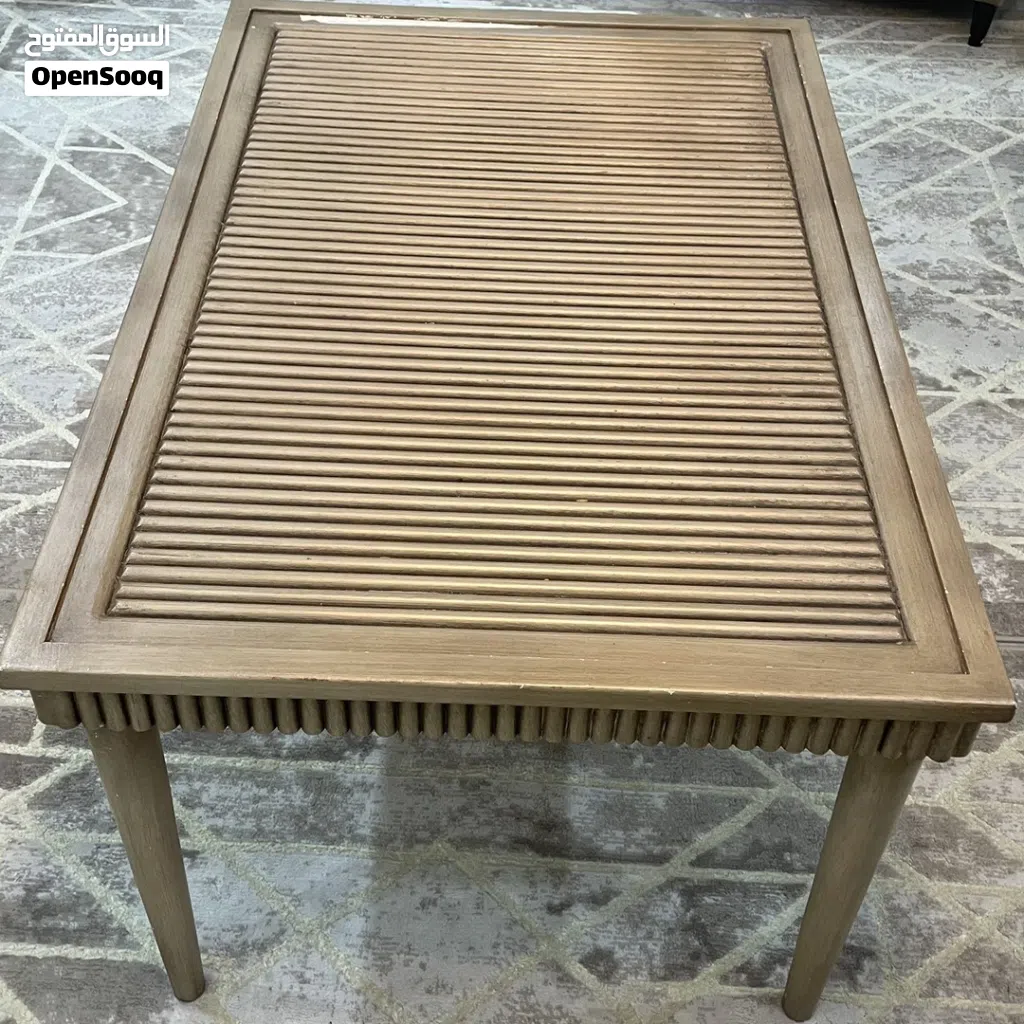 طاوله غرفه معيشه