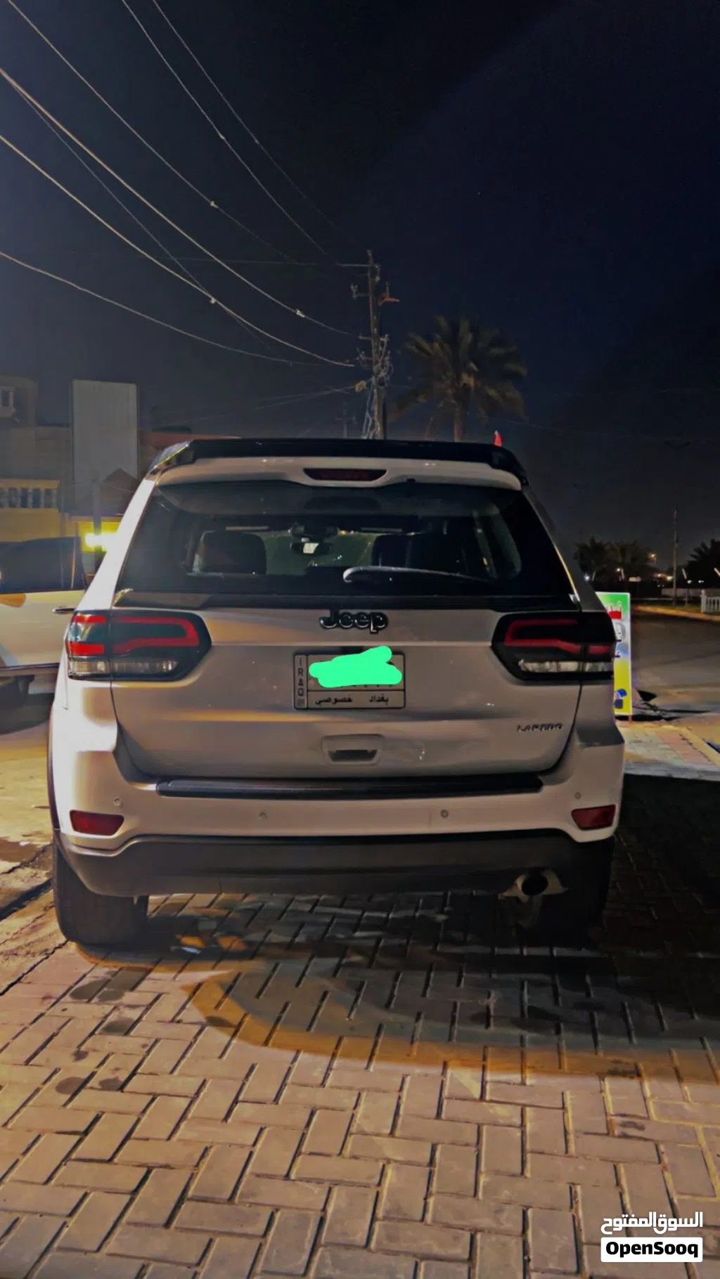 Jeep Grand Cherokee L Laredo 4X2