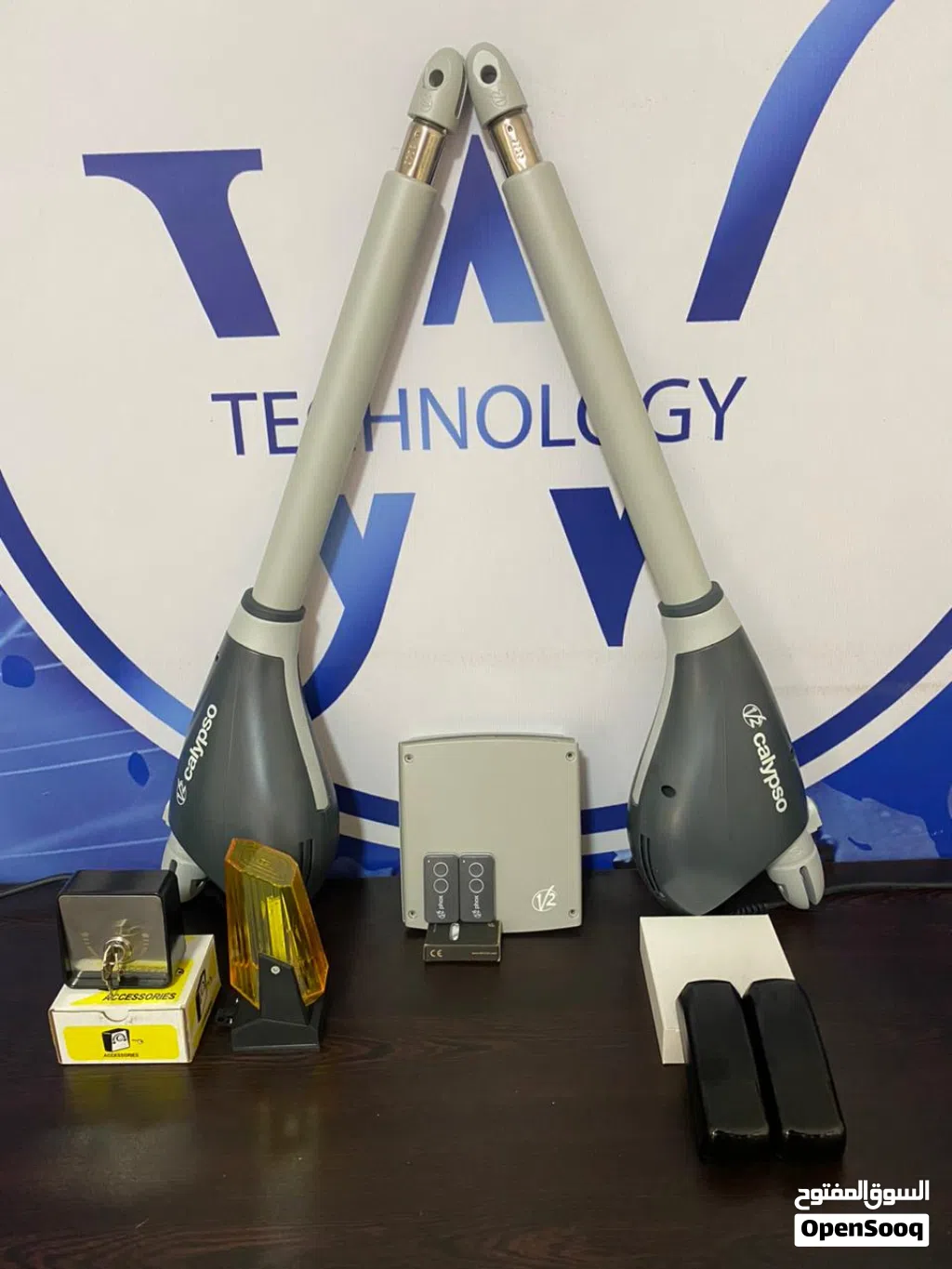 خصم 20% علي موتور 800k v2 calypso الايطالي لابواب المفصليه الحديد الدرفتين