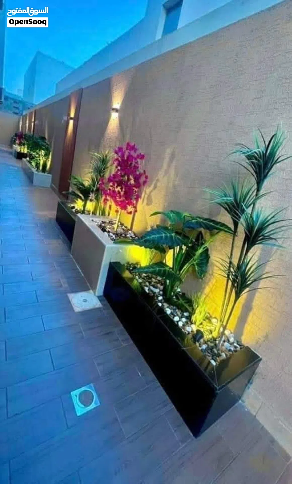 تصميم وتنفيذ الحدائق المنزليه وعمل جلسات خارجيه وعمل غرف زجاجيه وعمل شلالات ونوافير
