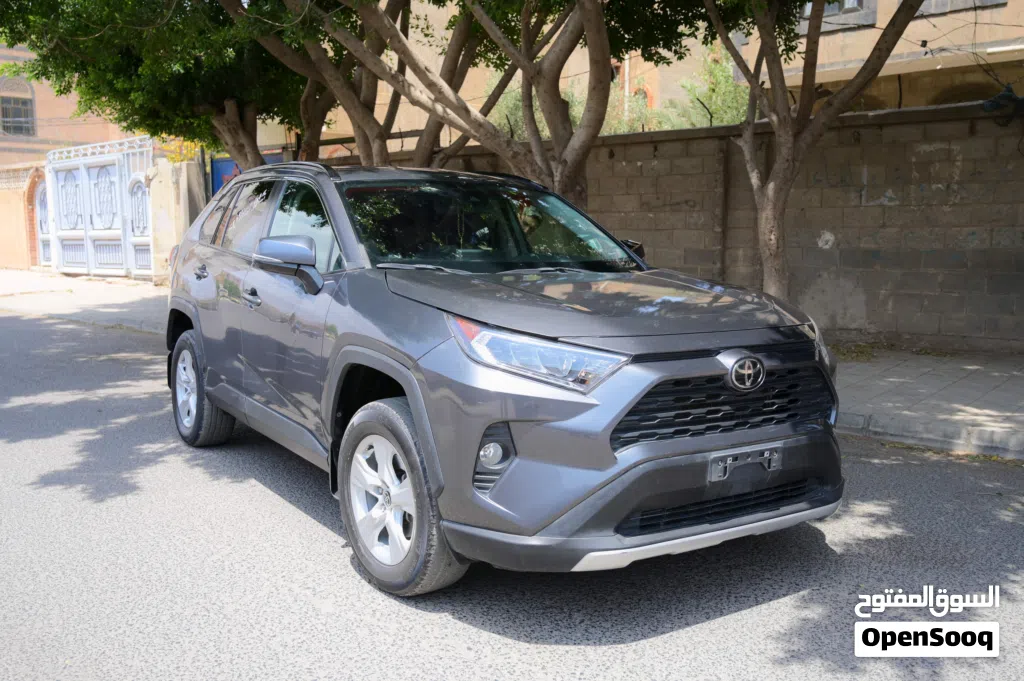 Toyota RAV 4 XLE
