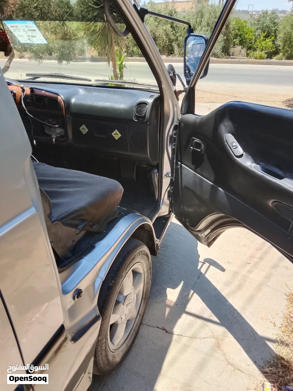 Hyundai H 100