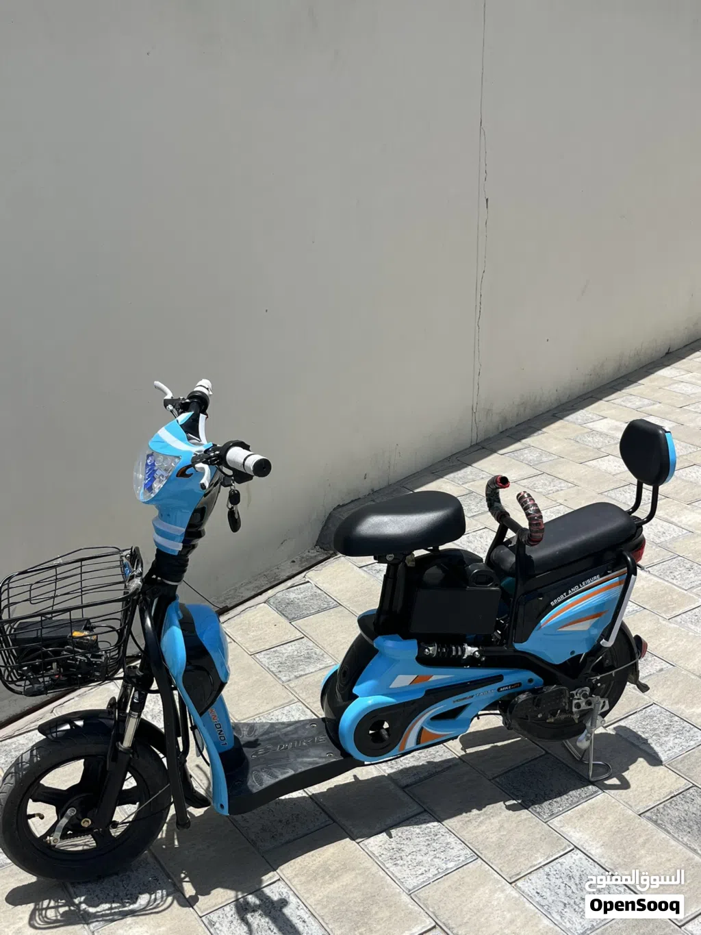 سكوتر مستعمل Sym HD 200 Evo موديل 2026 بحالة جيدة مع مسافة قيادية منخفضة